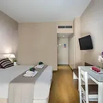 Pavlo Napa 4*