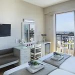 Pavlo Napa Hotel