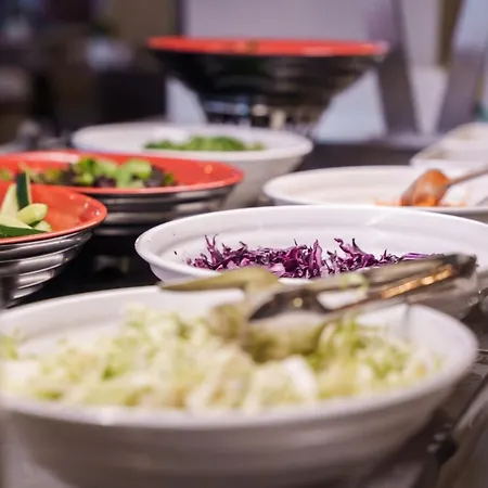 بافلو نابا بيتش 4*