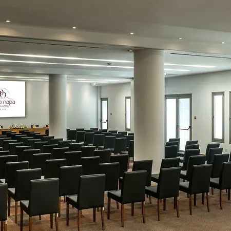 Pavlo Napa Hotel 4*