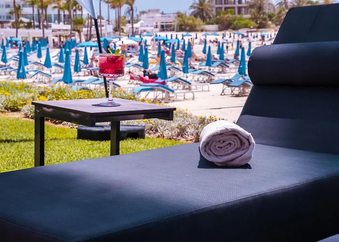 Hotell Pavlo Napa 4*